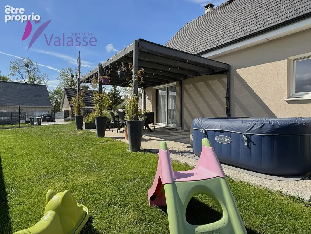 Maison 6 pièces 110 m² à vendre à Tancarville (76430) - photo 2