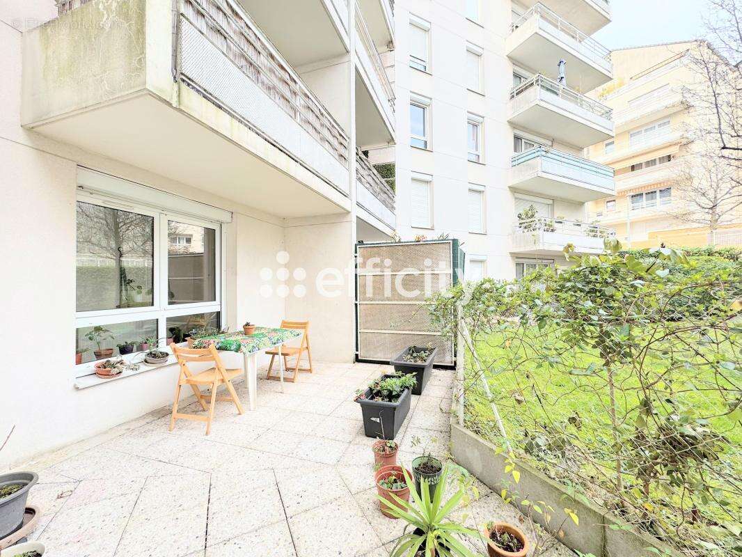 Appartement à CHENNEVIERES-SUR-MARNE