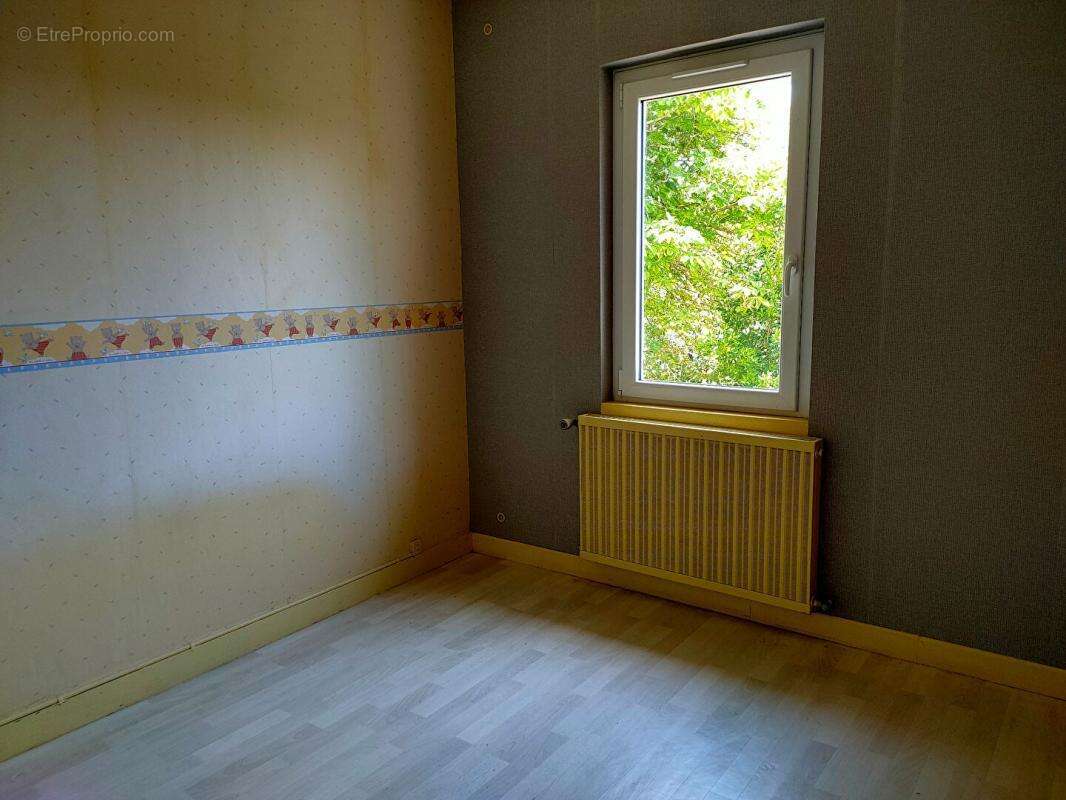 Maison à SAINT-LOUBES