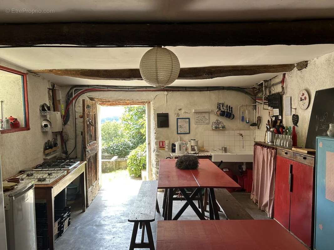 EXCLUSIVITÉ Maison en pierre 335m2 avec 1ha - 04 Alpes-de-Haute-Provence - photo 27