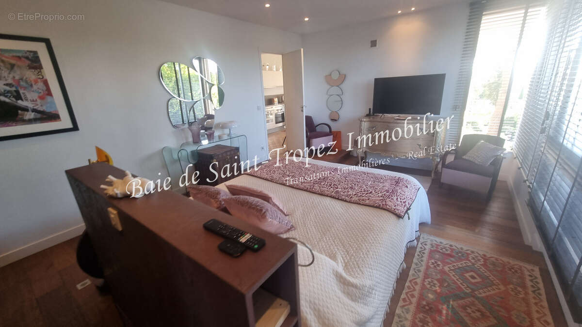 Appartement à SAINT-TROPEZ