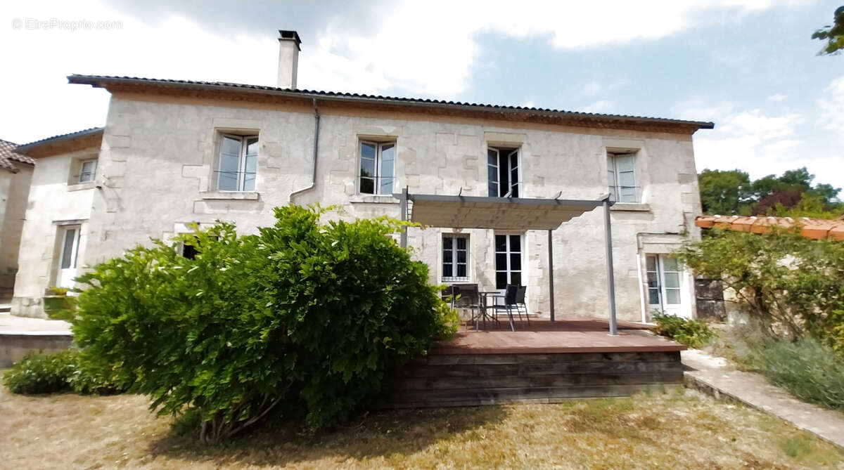 Maison à CHANCELADE