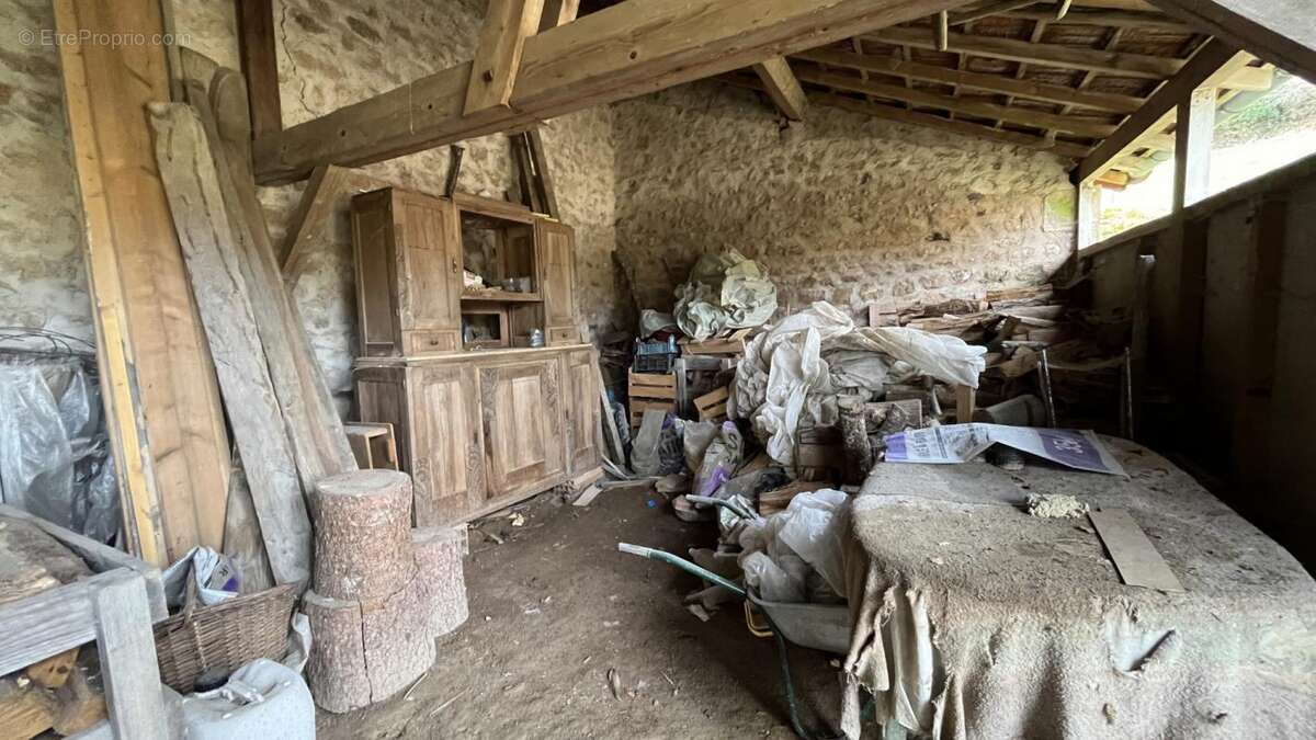 Maison de campagne sur 2 727 m² de terrain avec vue dégagée - photo 14