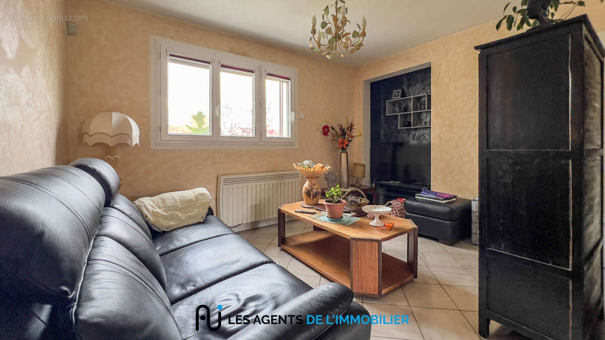 Maison à fort potentiel Nanterre 5 pièces 115 m² - photo 6