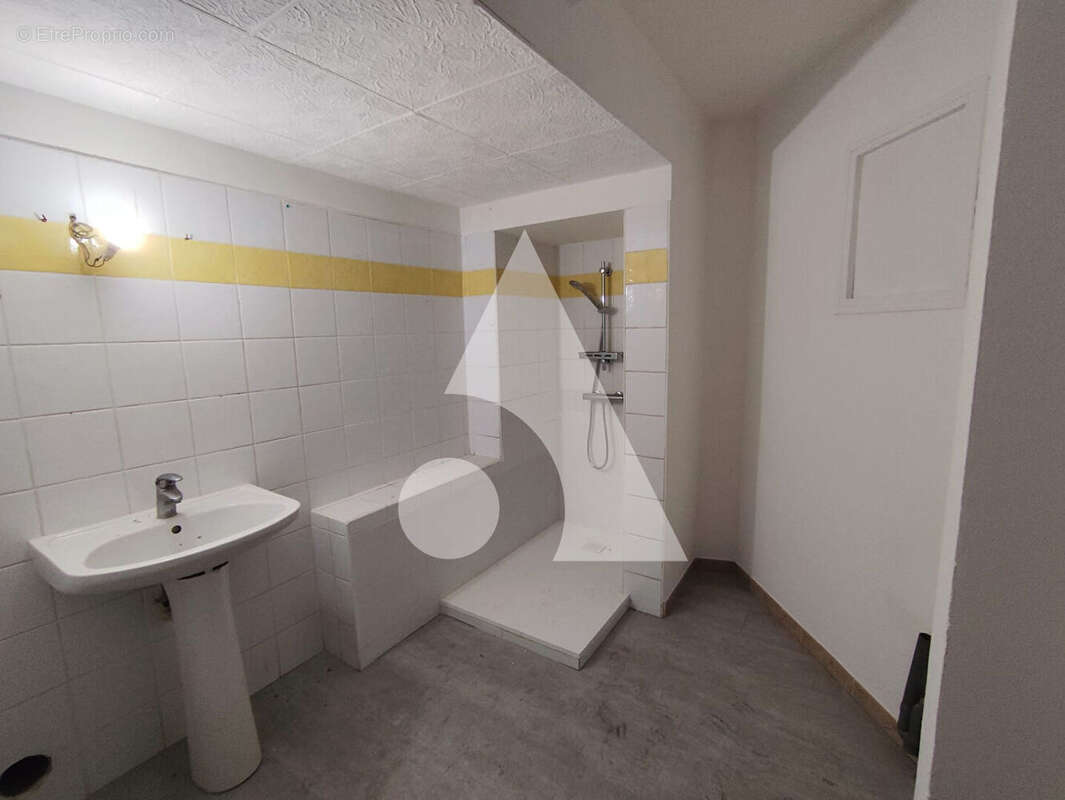 Appartement à PERTUIS