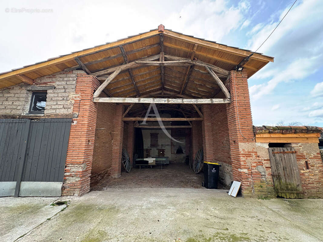 Lagrave, Maison de caractère de +/- 197 m² - photo 17