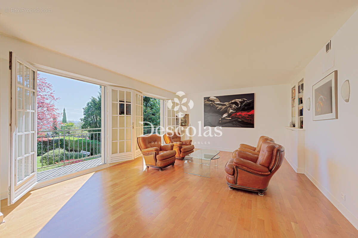 Appartement à LE PECQ