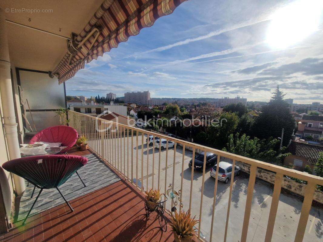 Appartement à LA VALETTE-DU-VAR