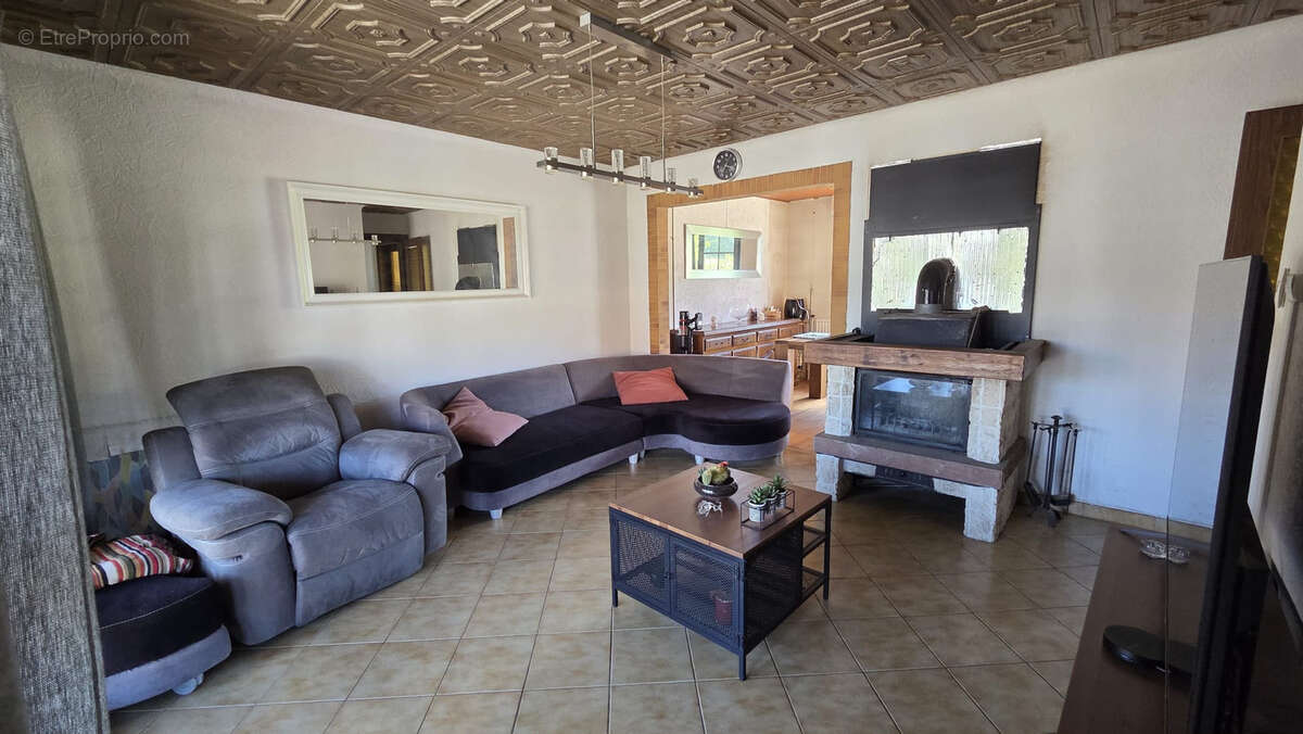 Maison avec un grand potentiel sur longeville-les-saint-avold - photo 2