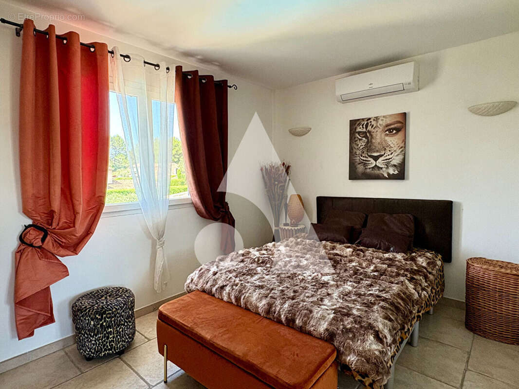 Maison à MOUANS-SARTOUX