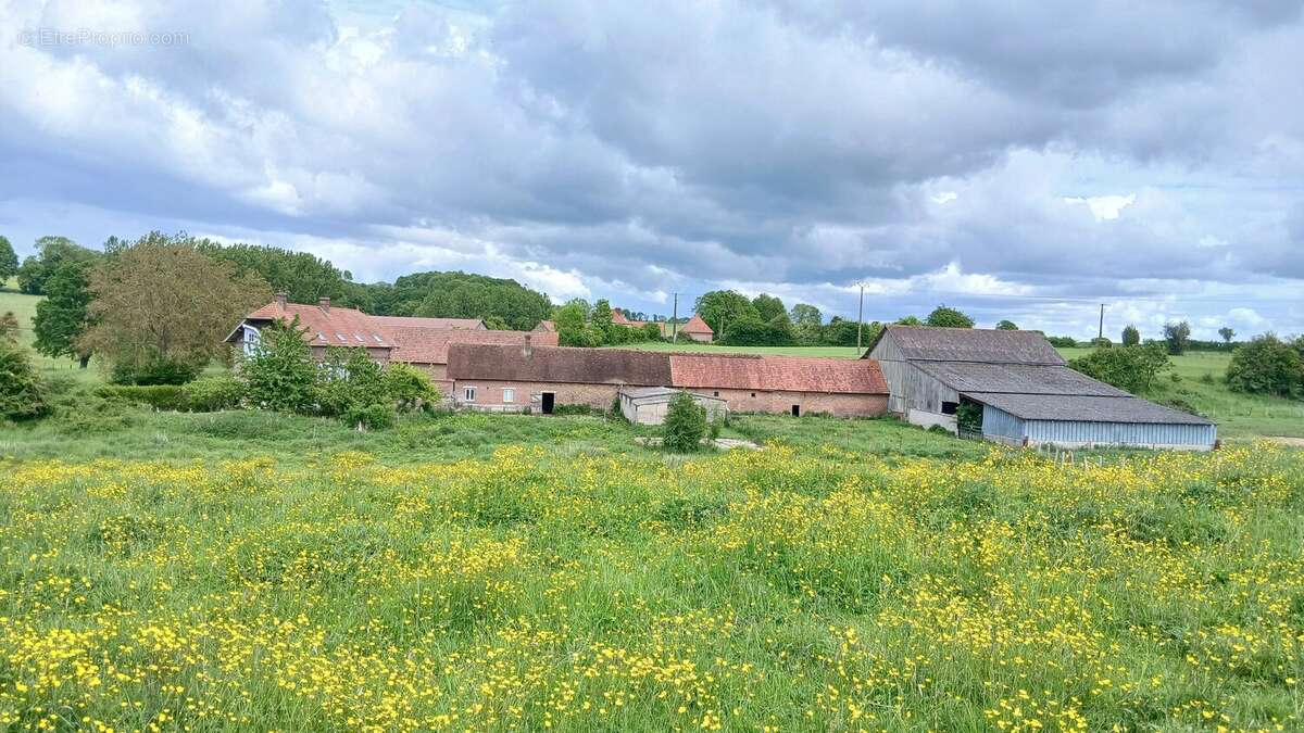 Maison à SAINT-GERMER-DE-FLY