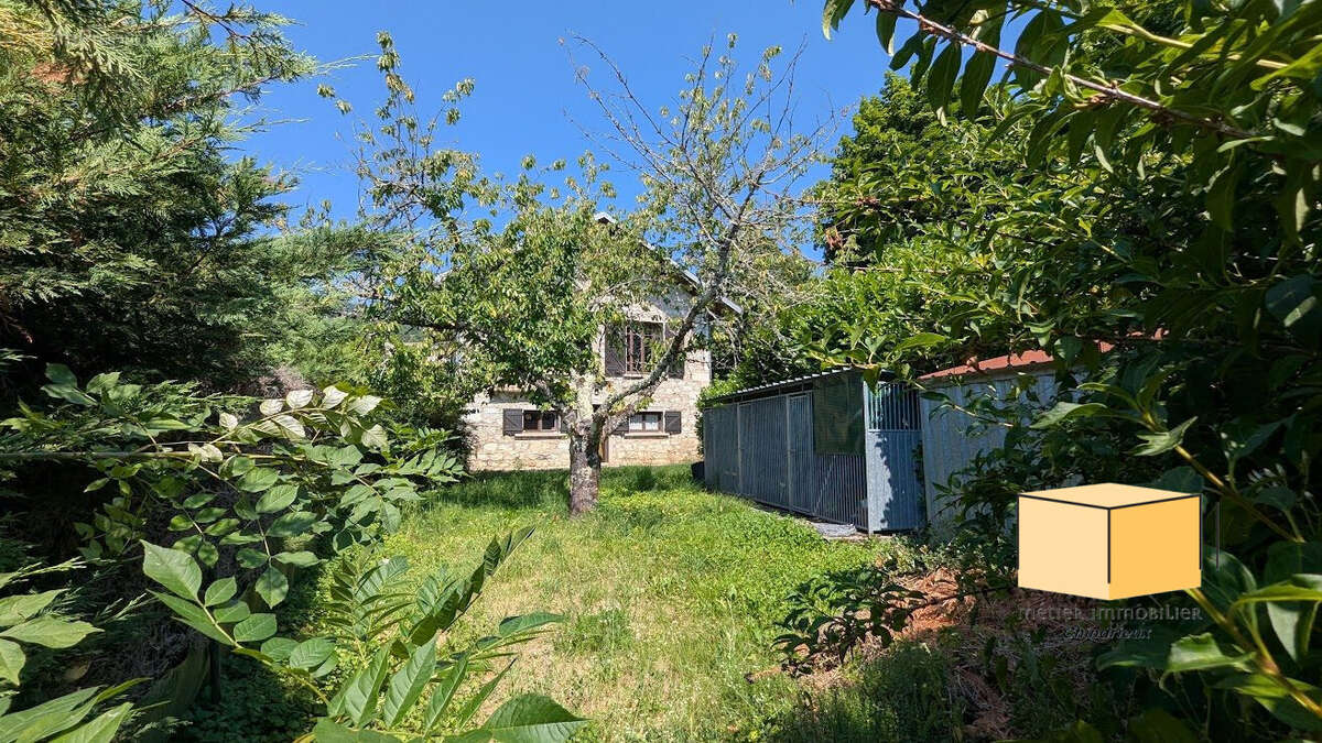 Maison 110 m² à Virieu-Le-Petit  - photo 2