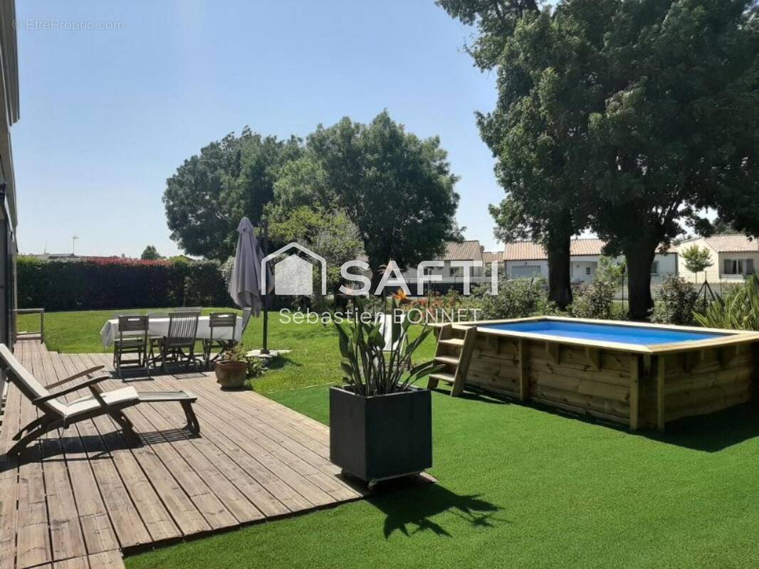 Photo 1 - Maison à LE BERNARD