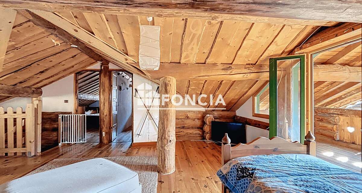 Maison à SAINT-JEAN-DE-BELLEVILLE