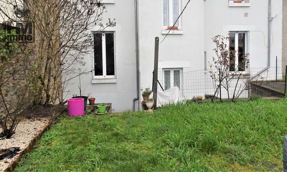 Appartement 198 m² à Limoges  - photo 2