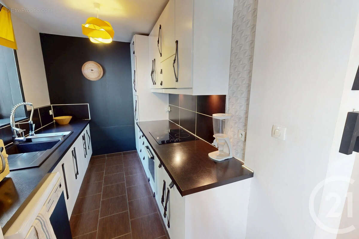 Maison à SAINT-QUENTIN