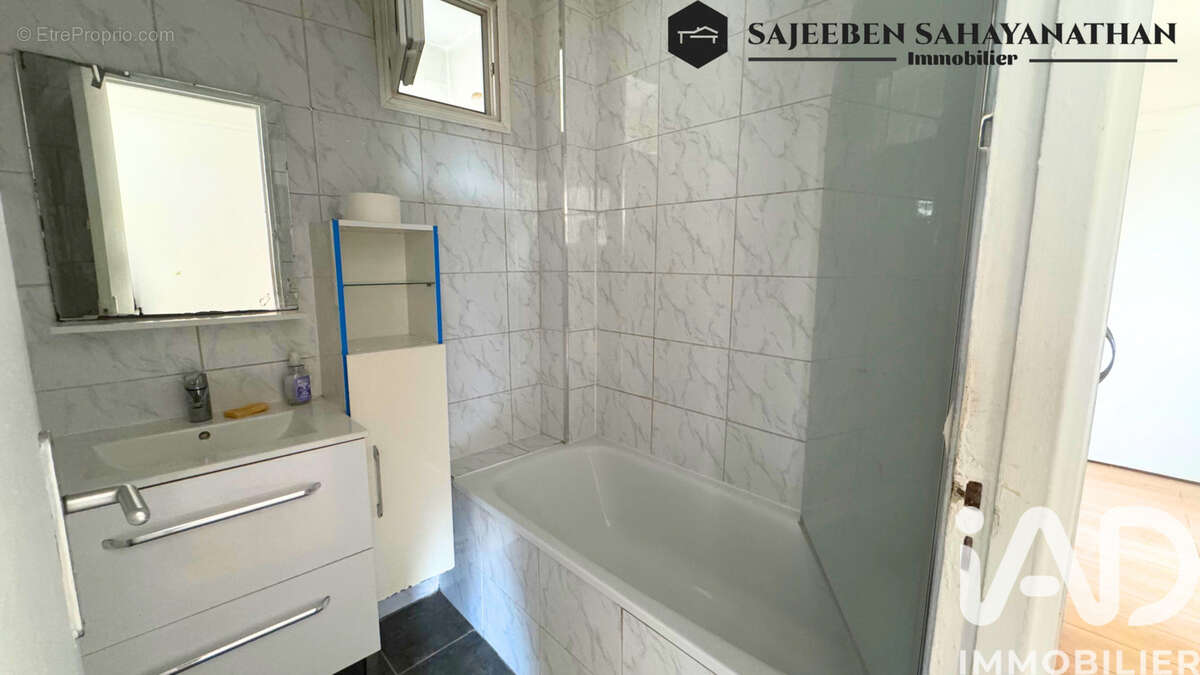 Photo 7 - Appartement à LES CLAYES-SOUS-BOIS