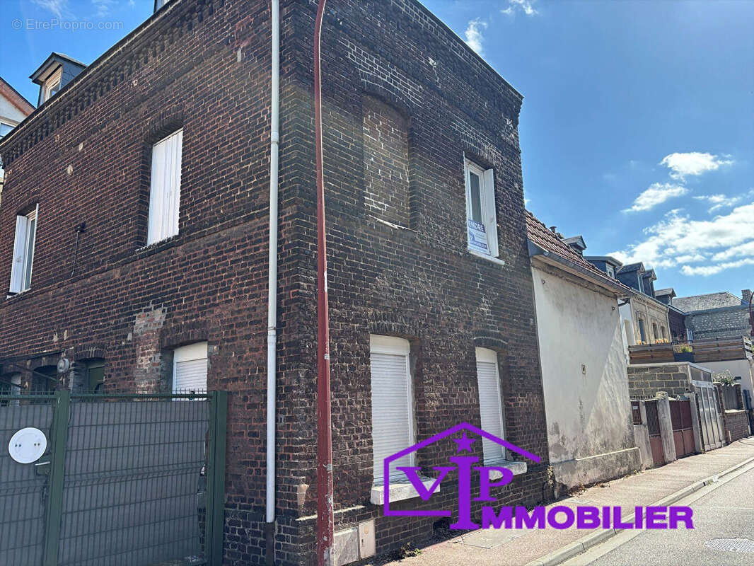 Maison à LE PETIT-QUEVILLY