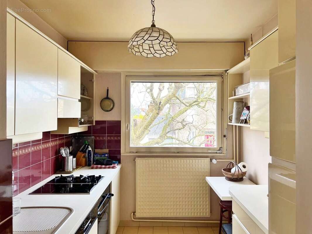 Appartement à SAINT-MAUR-DES-FOSSES