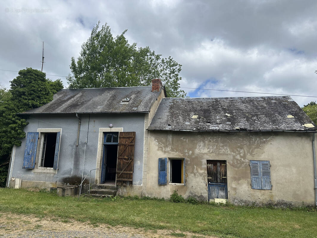 Terrain à SAINT-LEGER-DES-VIGNES