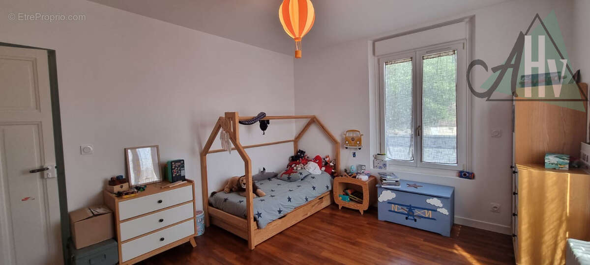 Maison de ville - 216 m2 - Provins - photo 15