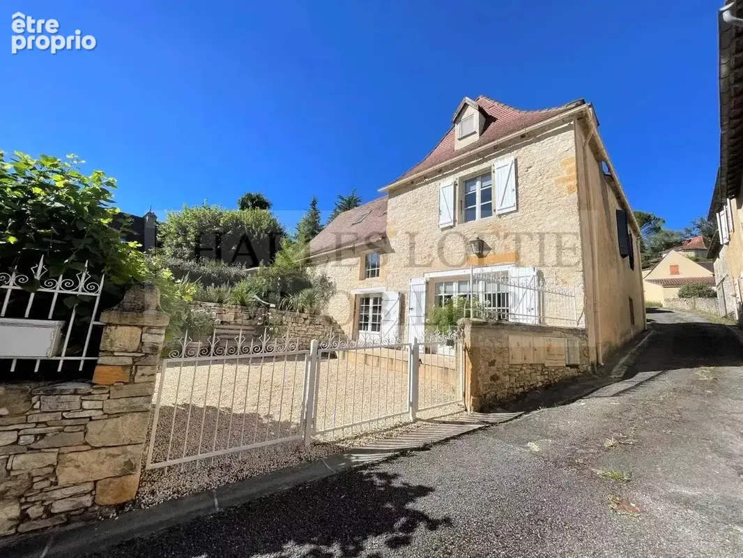 Très belle maison de village en pierre sur 332m2 de terrain - photo 4