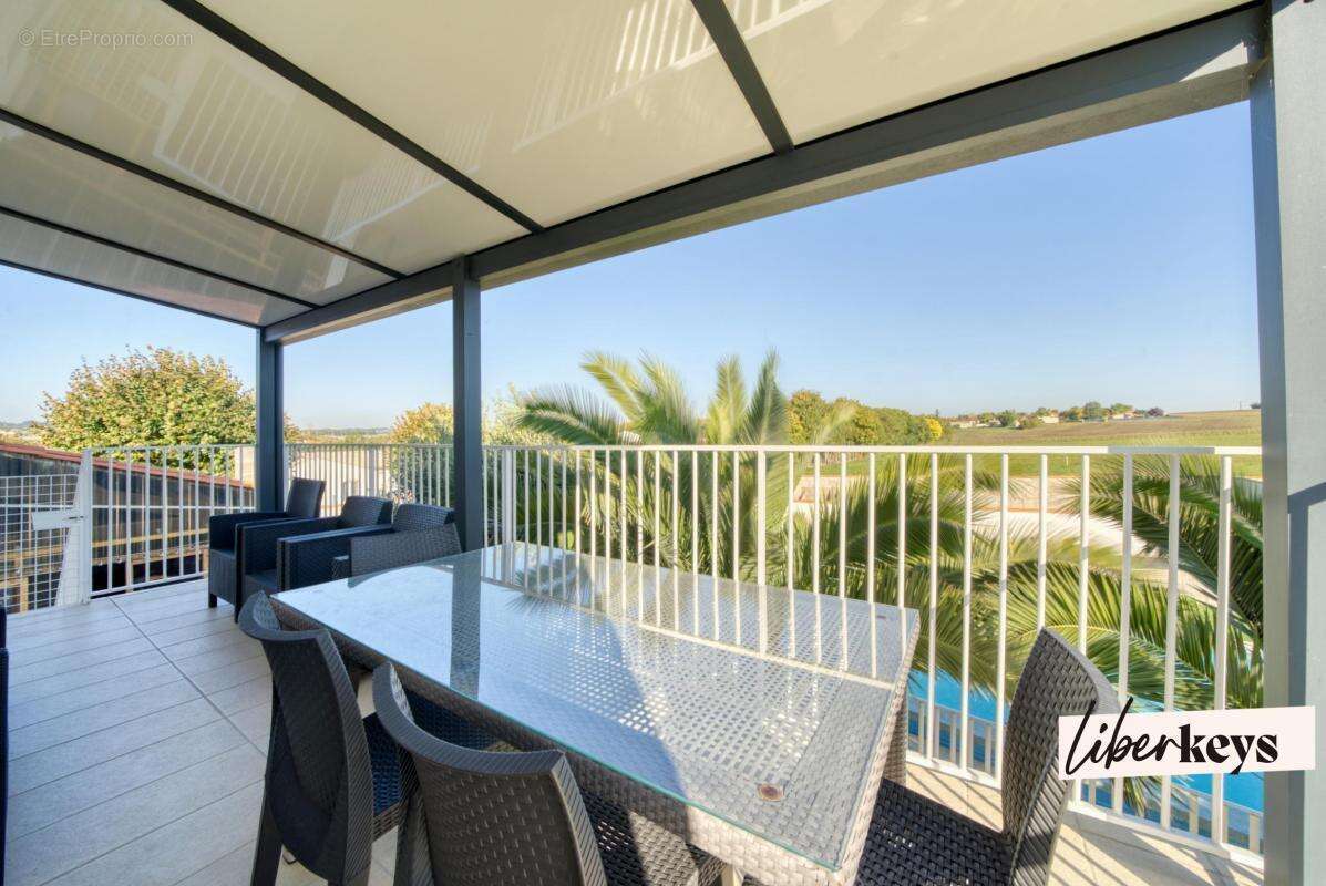 Maison à ASNIERES-LA-GIRAUD