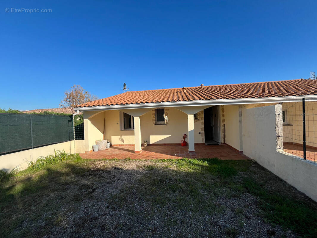 Maison à CASTILLON-LA-BATAILLE