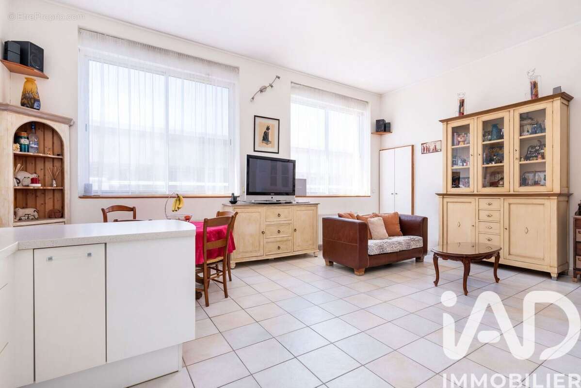 Photo 4 - Appartement à VILLEURBANNE