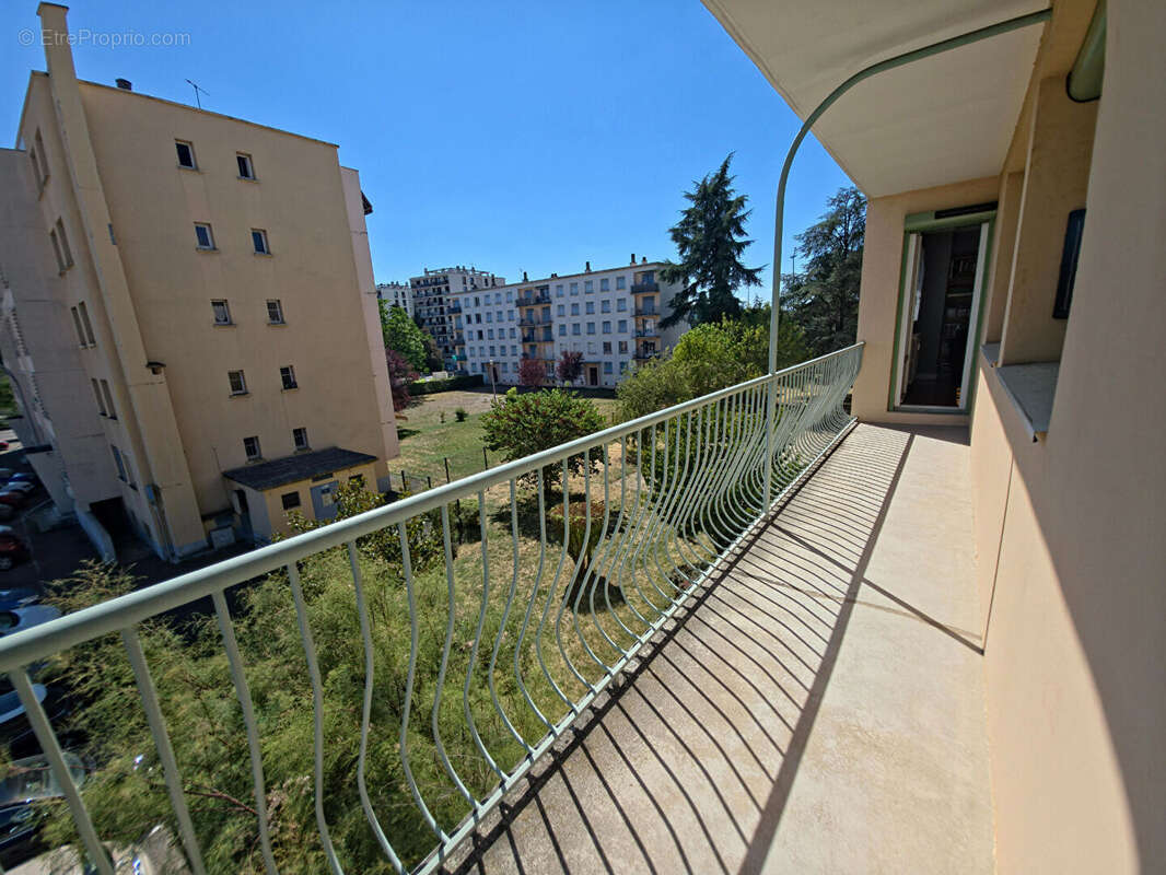 Appartement Bourgoin Jallieu 5 pièces 88 m2 - photo 13