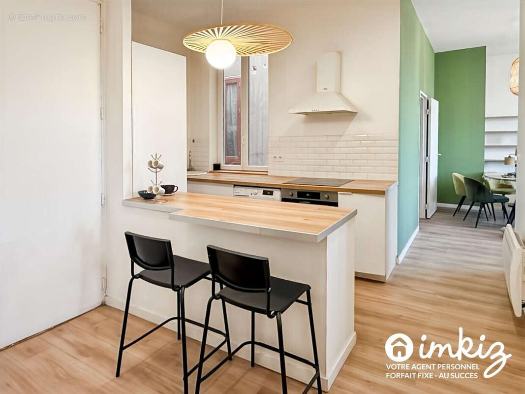 Appartement à MARSEILLE-3E