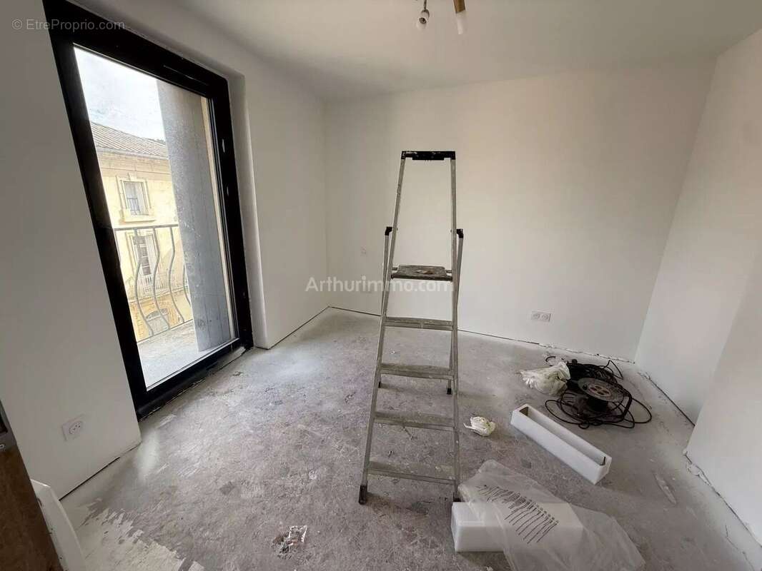 Appartement à CABRIERES