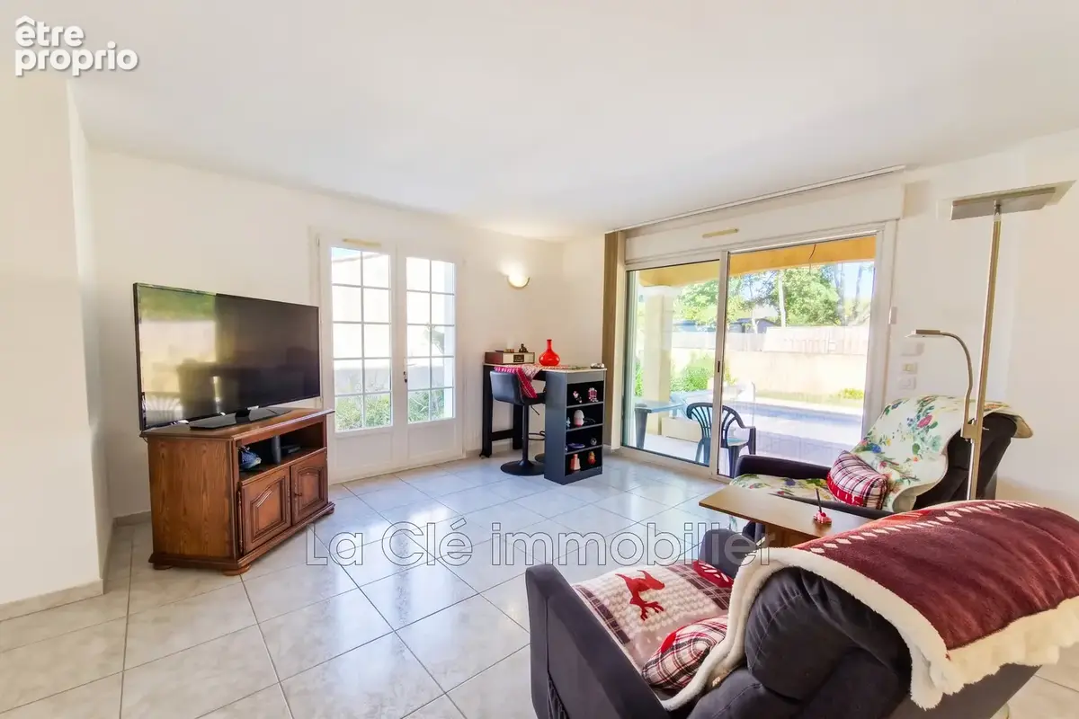 Maison 5 pièces 112 m² à vendre à Le Grau-Du-Roi (30240) - photo 5