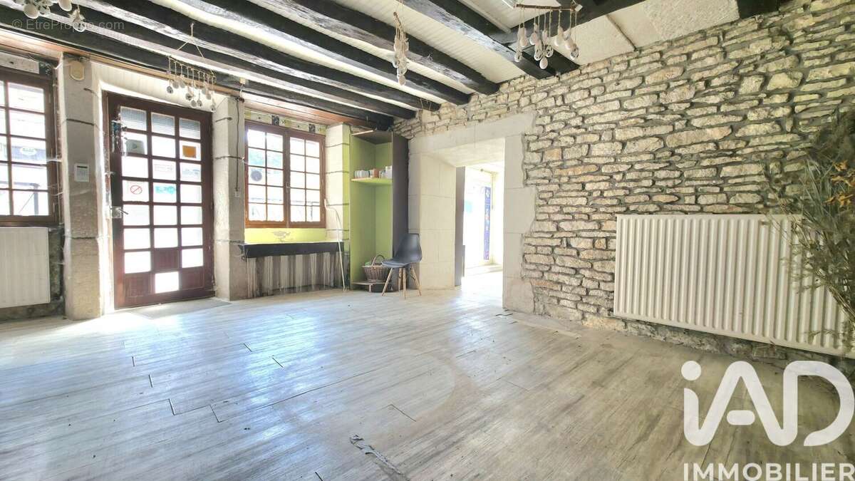 Photo 2 - Maison à ARC-EN-BARROIS