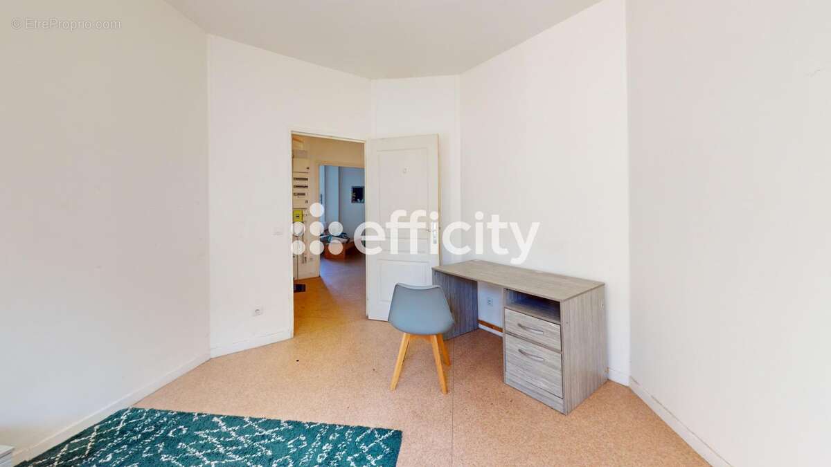 Appartement 937 m² à Roubaix  - photo 12