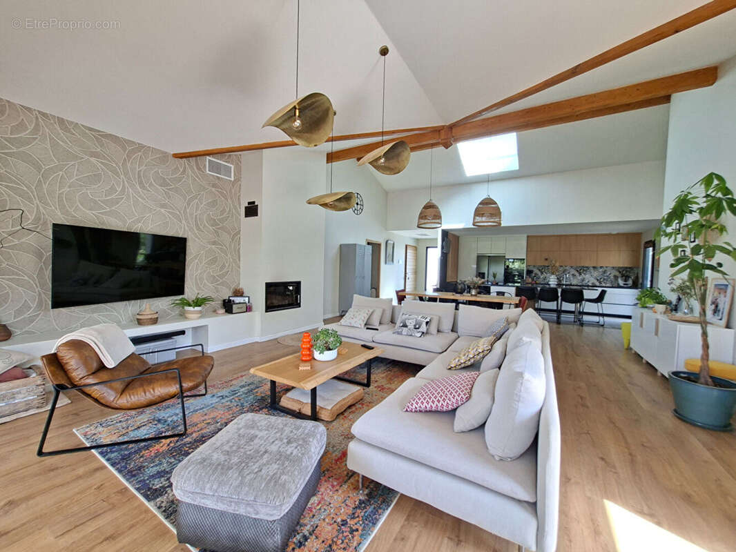 Maison à VIELLE-SAINT-GIRONS