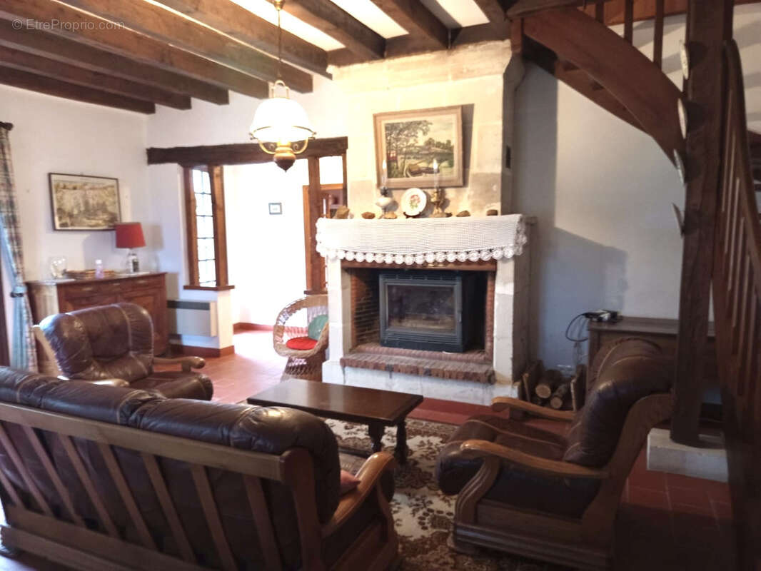 Maison à LE GRAND-PRESSIGNY