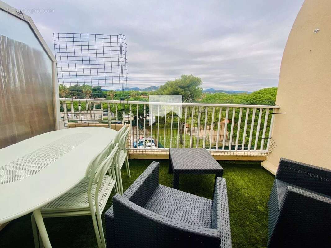 Appartement à HYERES