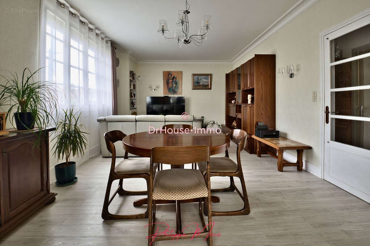 Maison à VILLEPARISIS