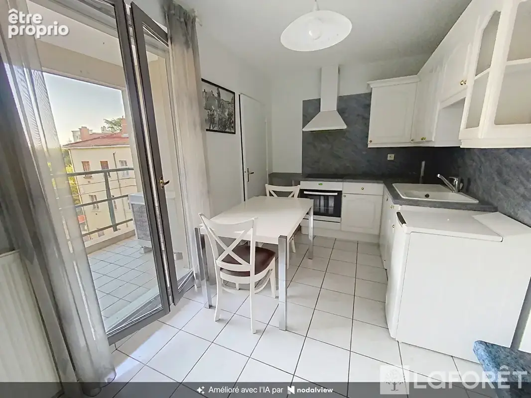 Coeur croix-rousse appartement t4 - photo 4
