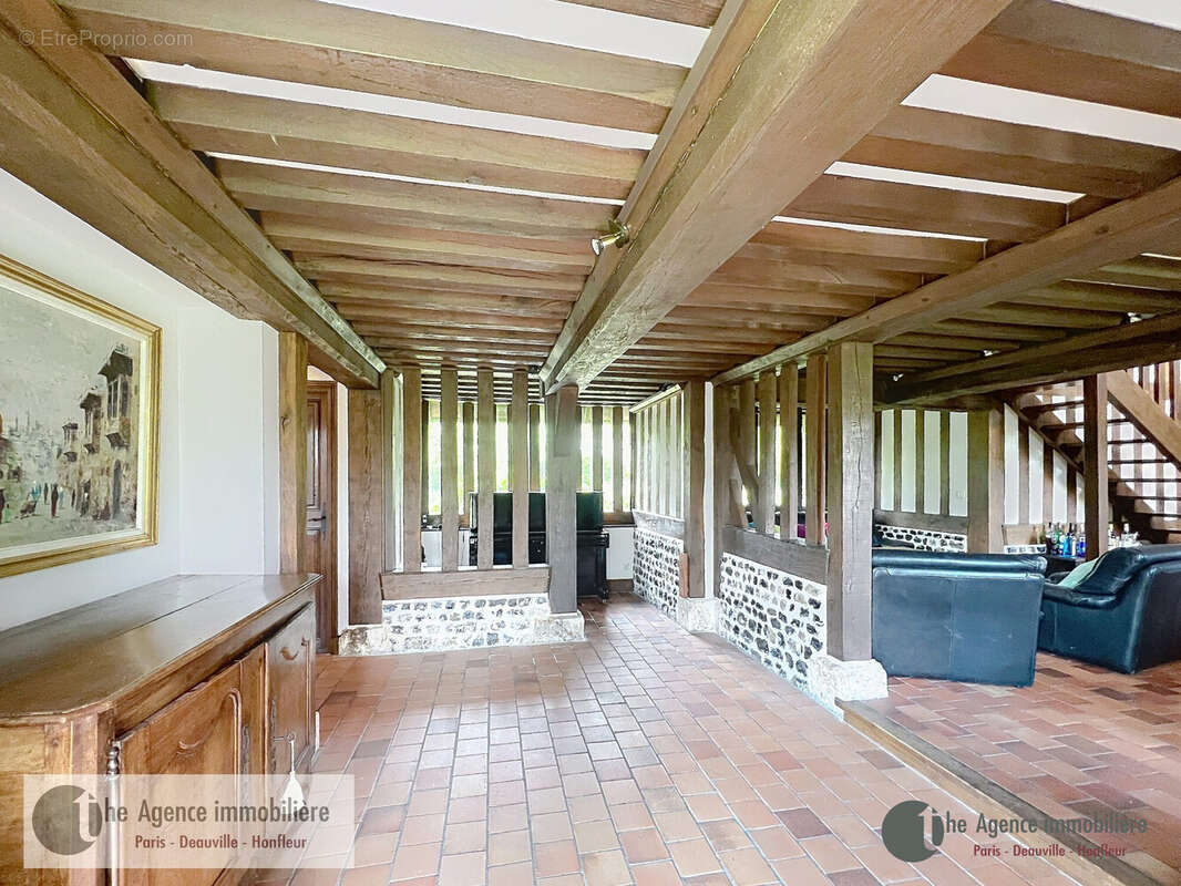 Maison à FIQUEFLEUR-EQUAINVILLE