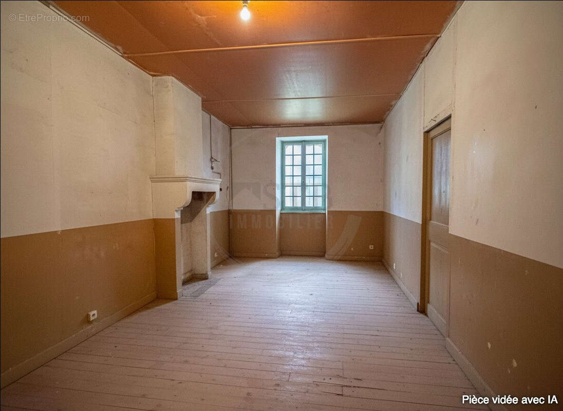 Maison à SAINT-JULIEN-EN-SAINT-ALBAN