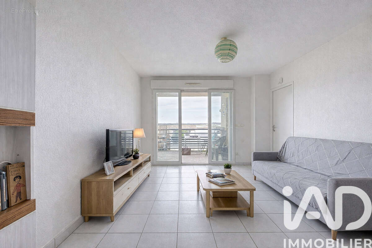 Photo 3 - Appartement à PAREMPUYRE