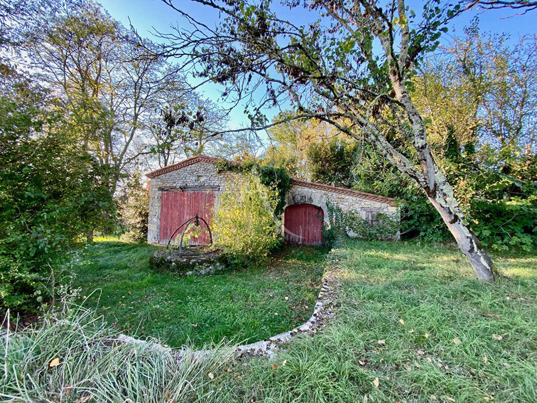 Maison à MONTAYRAL