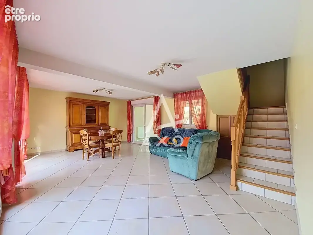 Maison familiale 5 pièces avec sous-sol total et jardin arboré de 900 m²  Beauvais, quartier Marissel - photo 3
