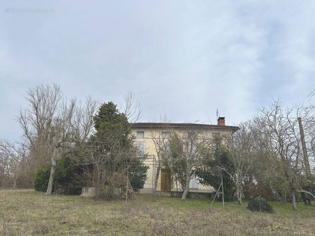 Maison à LABASTIDE-SAINT-GEORGES
