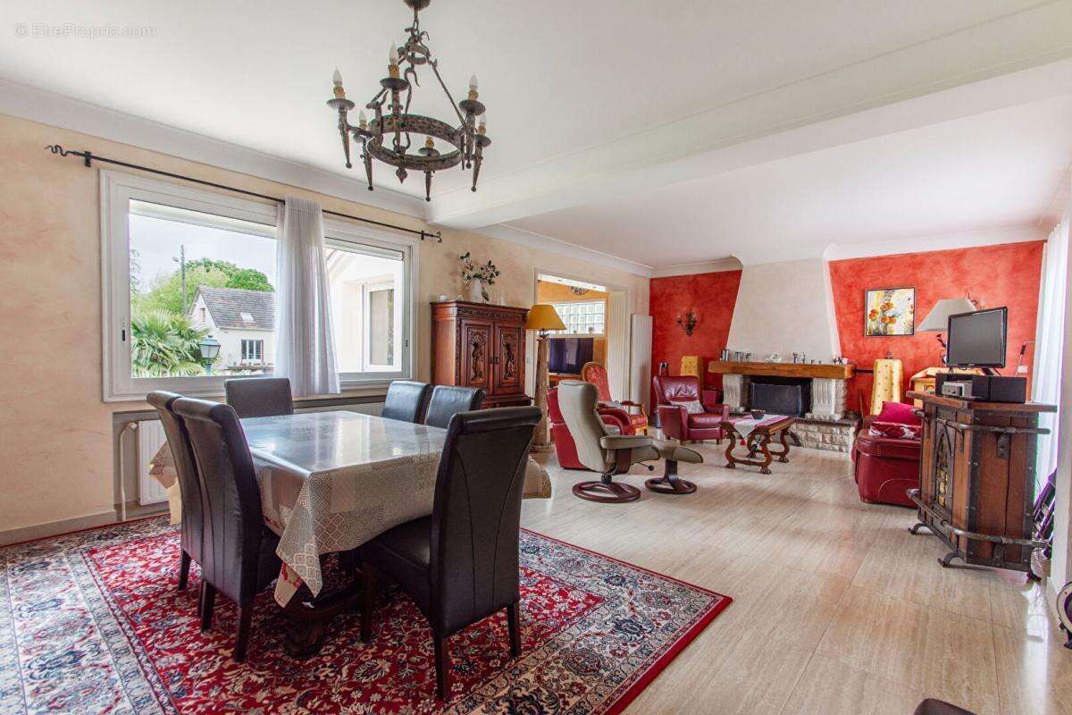 Maison à BRETIGNY-SUR-ORGE