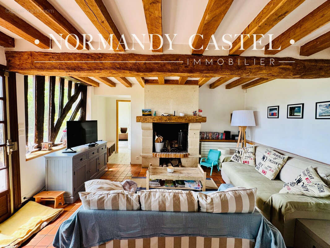 Maison à SAINT-MARTIN-AUX-CHARTRAINS