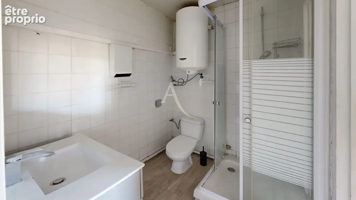 Narbonne appartement t2 meuble avec vue sur la cathédrale - photo 5