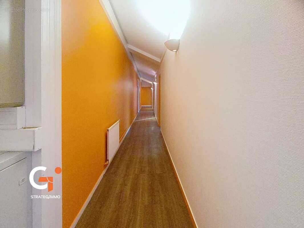 Commerce à SAINT-ETIENNE-DU-ROUVRAY